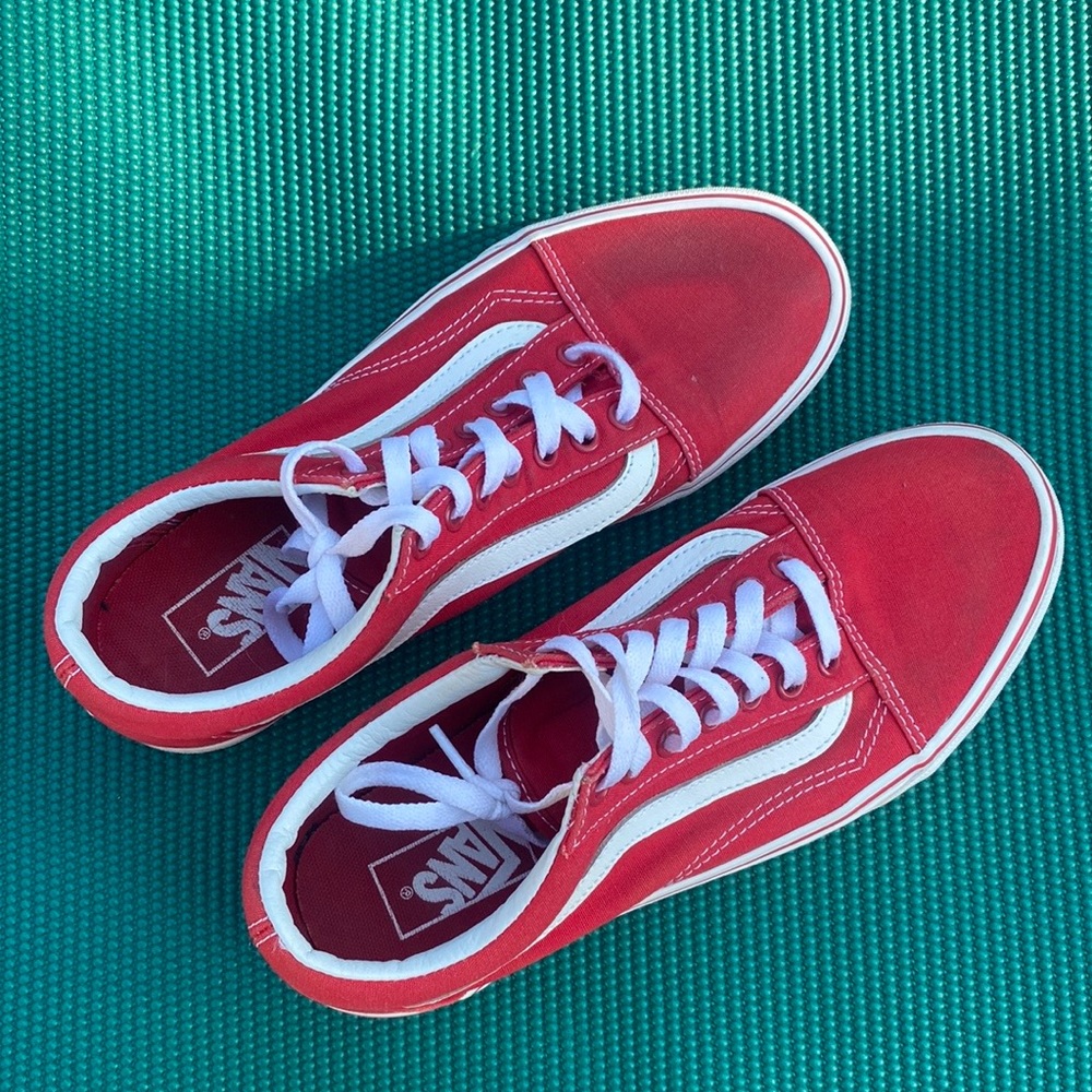 Red Old Skool Vans, Womens 10  7/ Mens 8.5